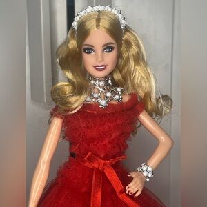 Barbie Holiday 2018 30th Anniversary Edition
